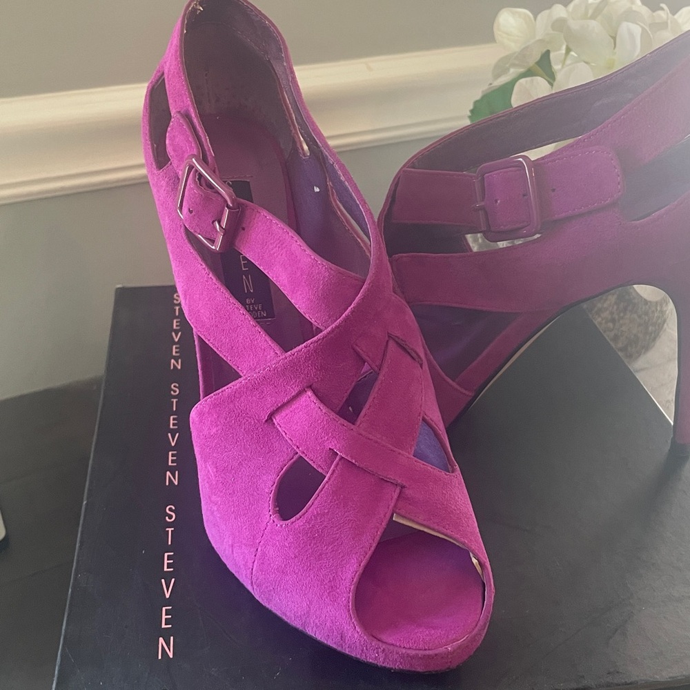 Fuchsia Suede High Heel Sandals with Buckle Straps